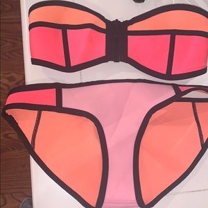 Triangl Bikini Set